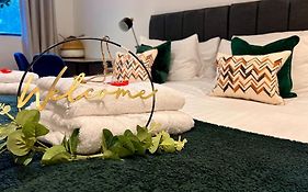 Unique Studio In Central Southampton
